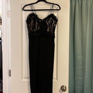 Beautiful lace jumpsuit! Only worn once!